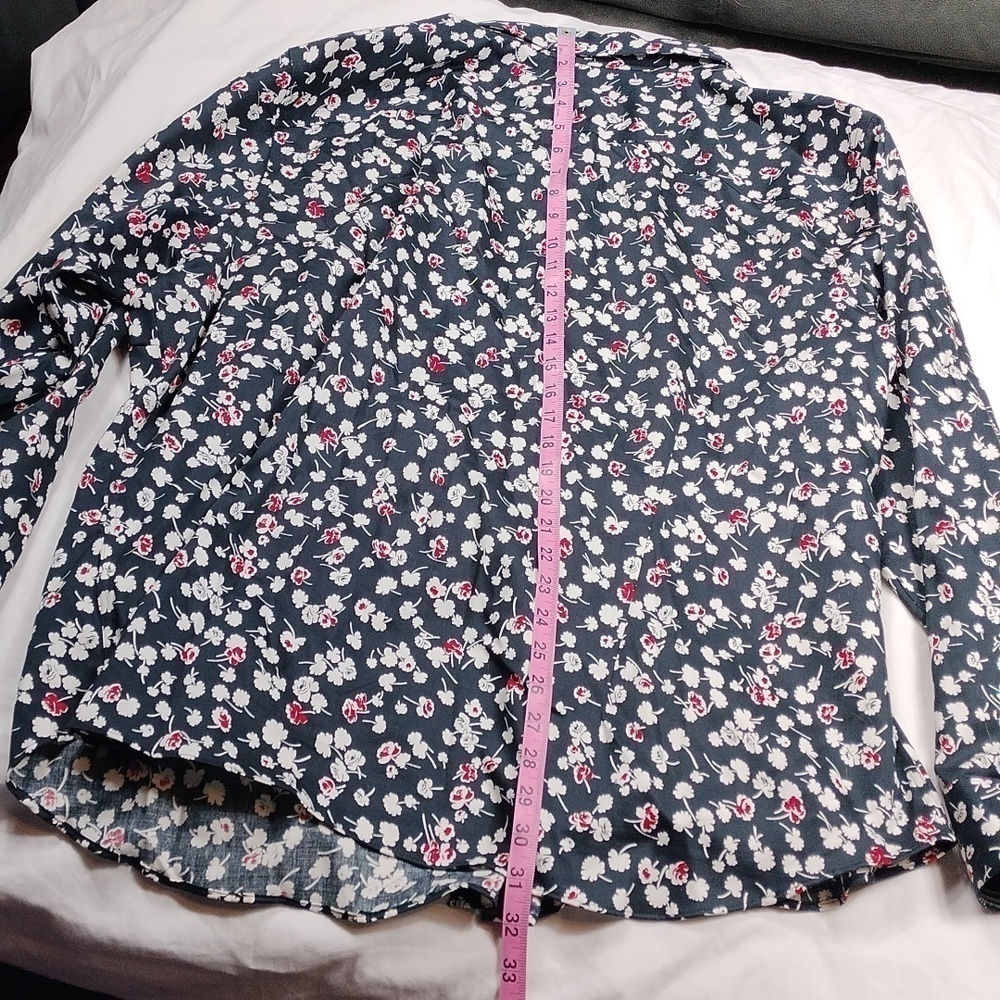 Chaps women's long sleeved button down blouse size 3X - Picture 8 of 10